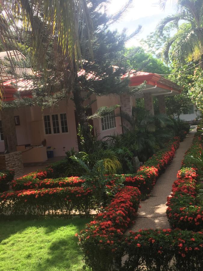 พาวเวอร์ ฮอลิเดย์ แวเคชั่น Hotel ดิโปลก ภายนอก รูปภาพ